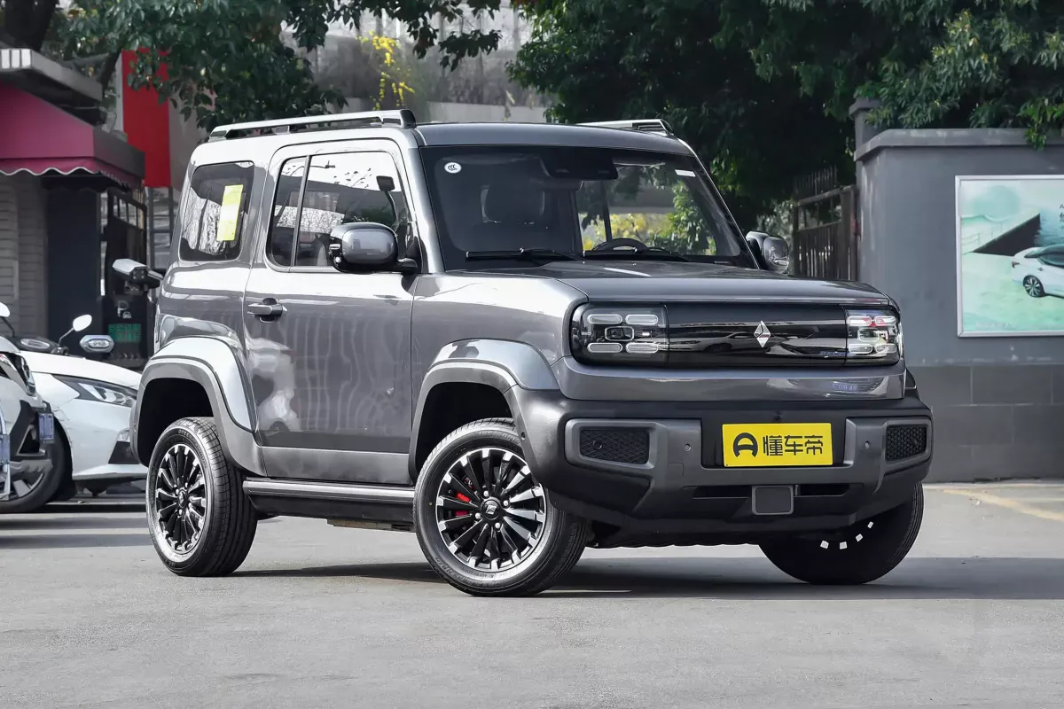 Baojun Yep фото 2