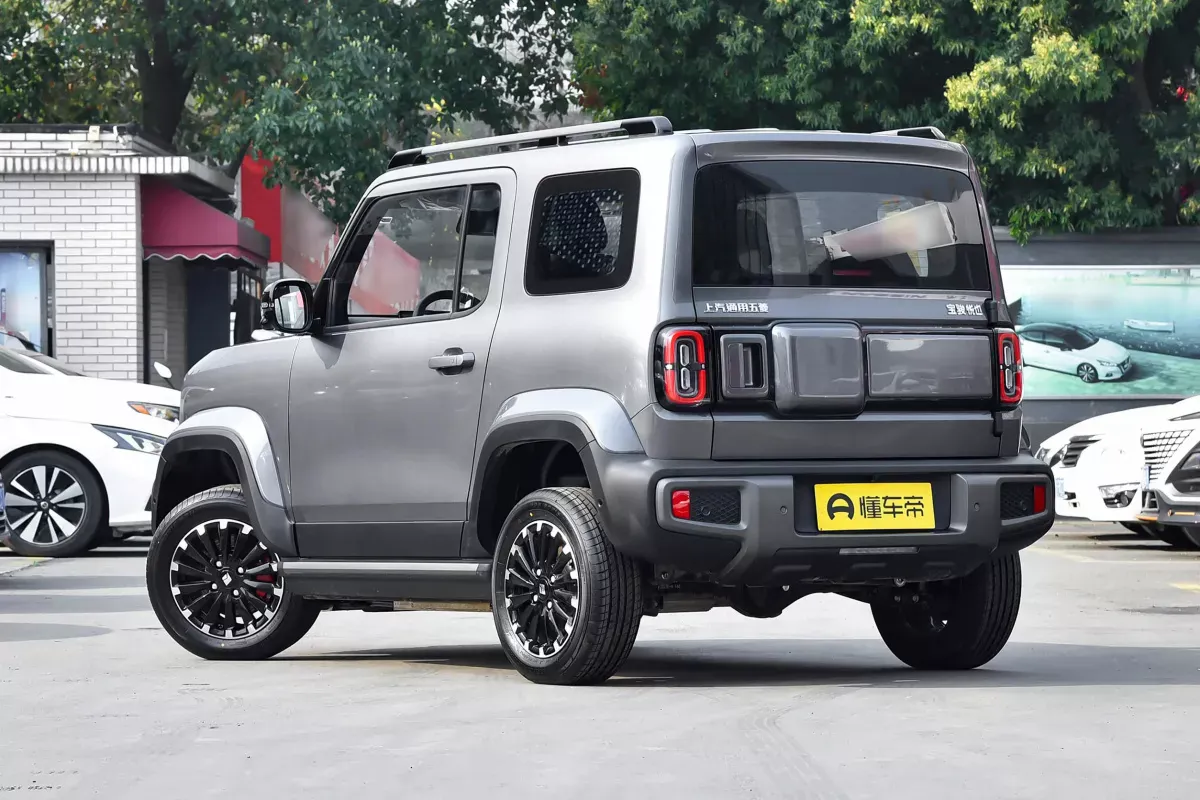 Baojun Yep фото 3