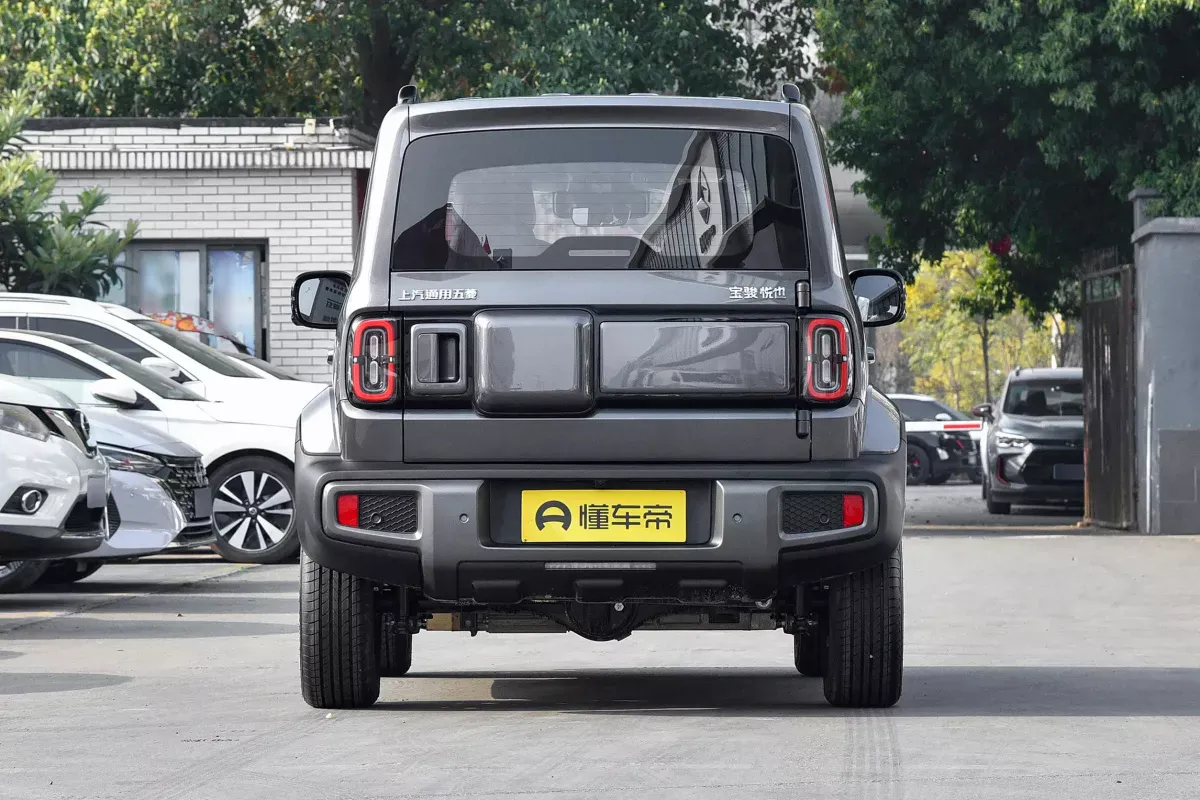 Baojun Yep фото 4