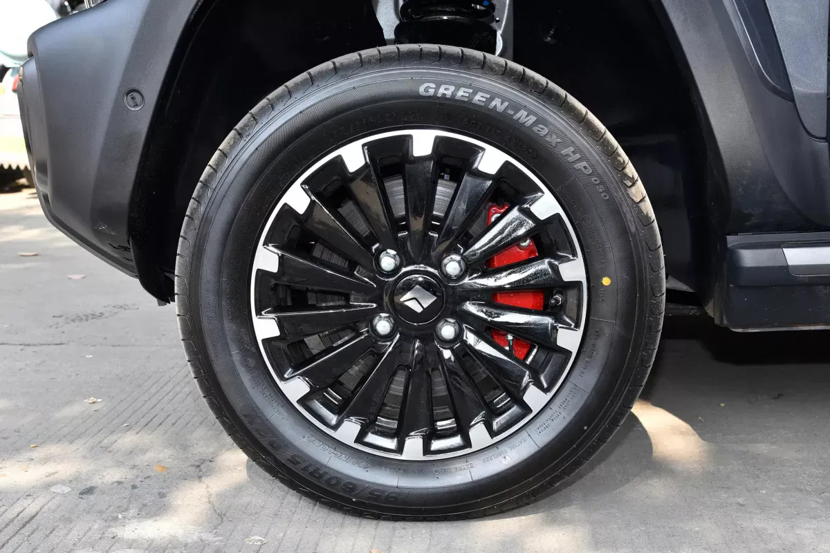 Baojun Yep фото 6