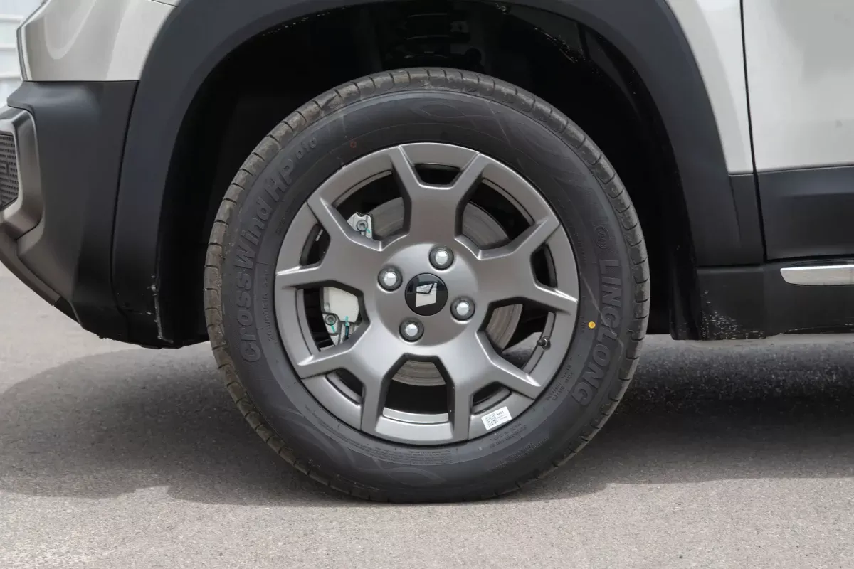 Baojun Yep Plus фото 6