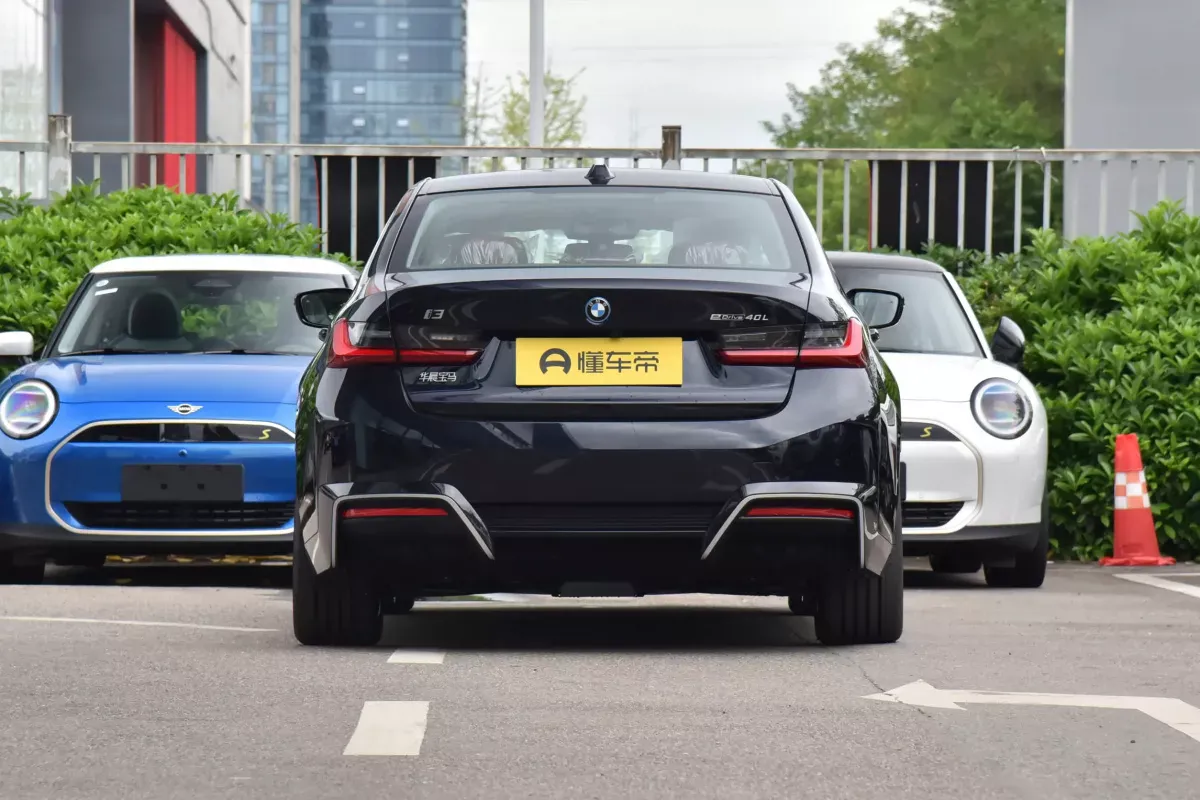 BMW i3 фото 4