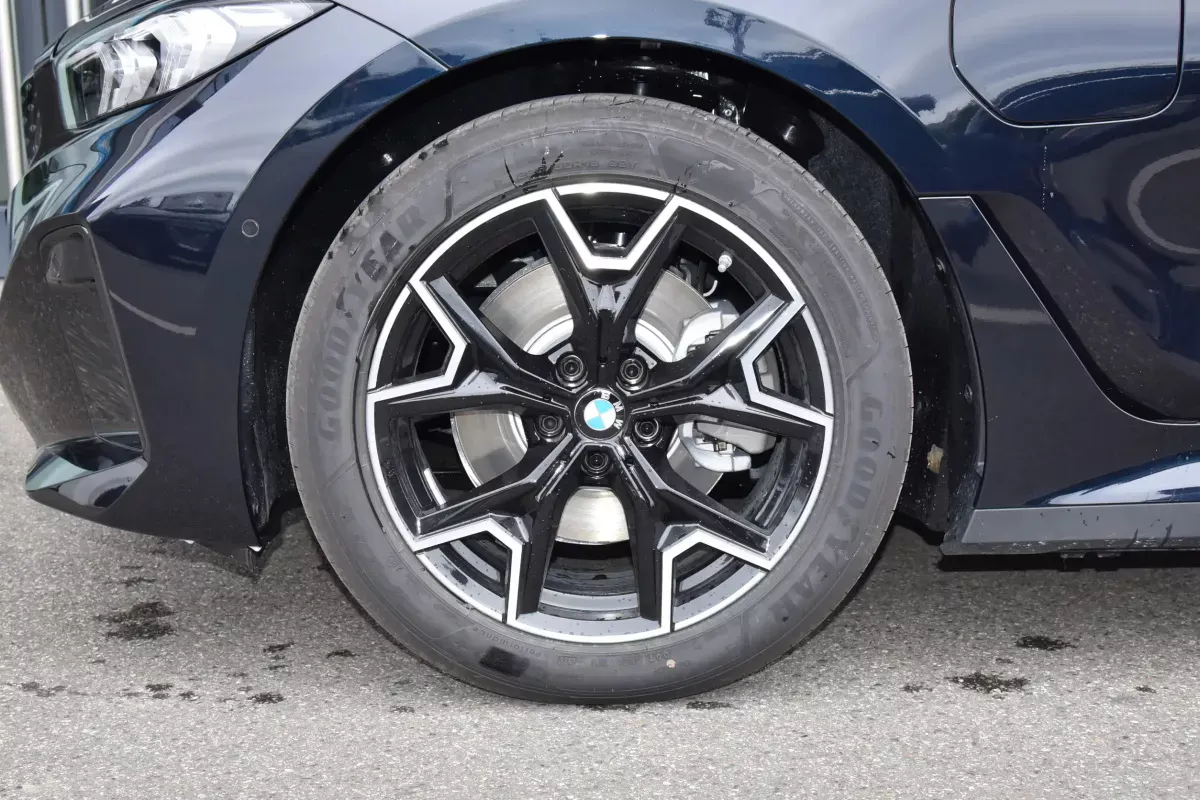 BMW i3 фото 6