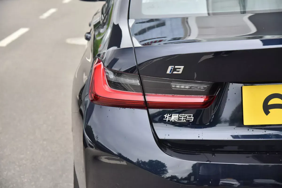 BMW i3 фото 7