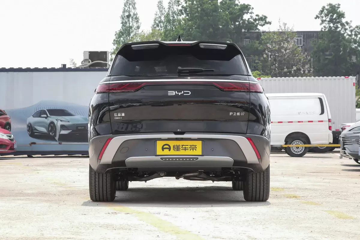 BYD Frigate 07 DM-i фото 4
