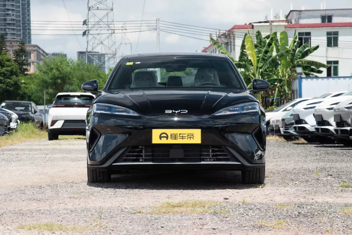 BYD Seal 07 DM