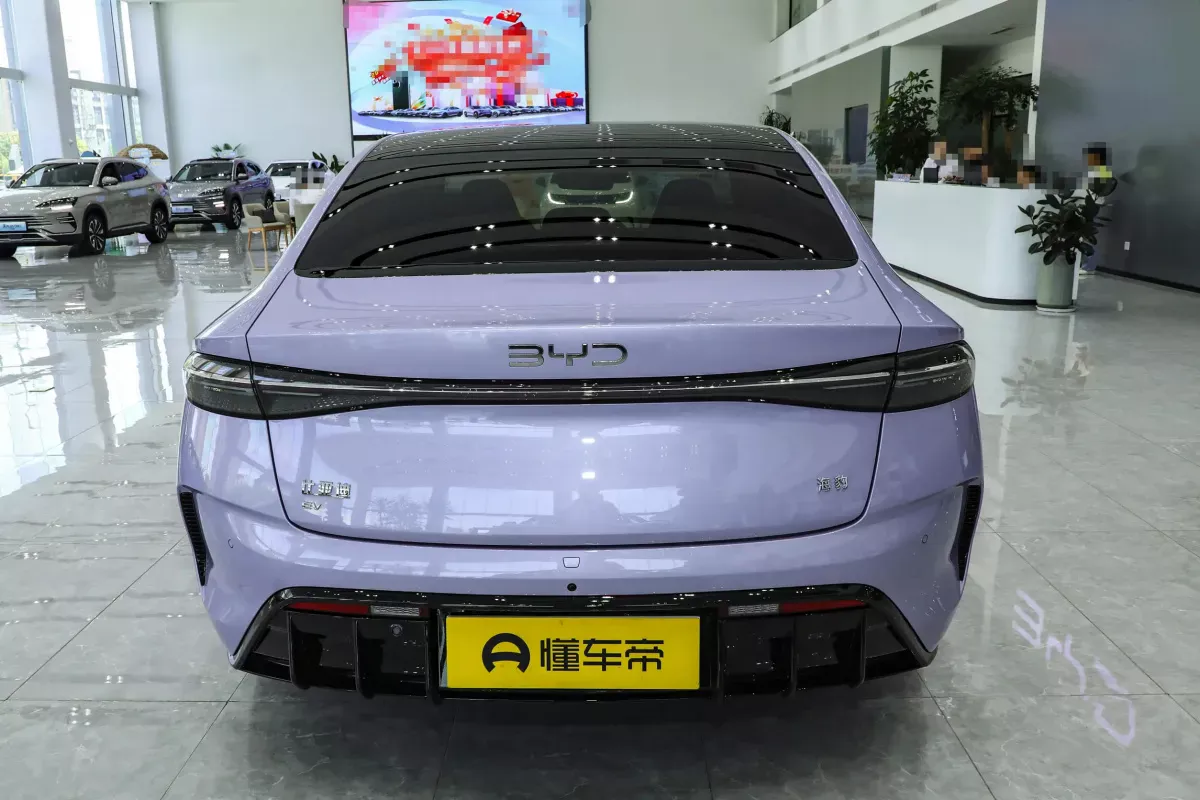 BYD Seal фото 4