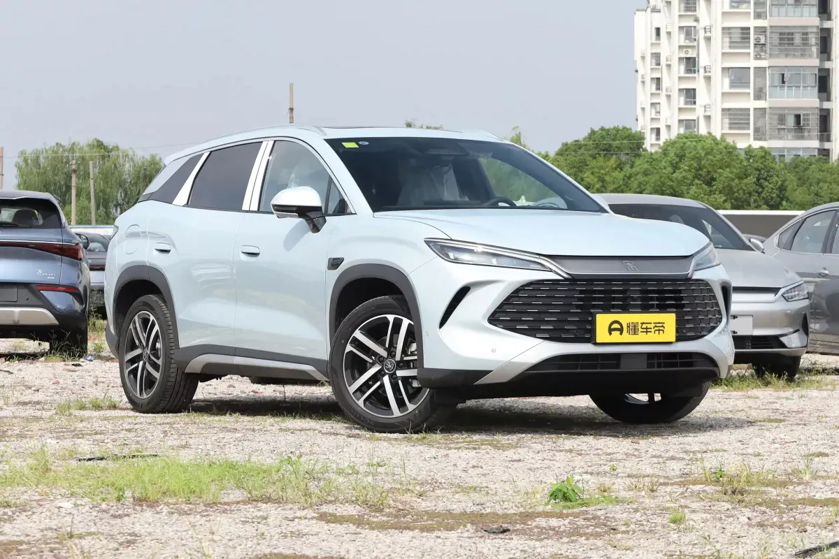 BYD Song L DM-i фото 2