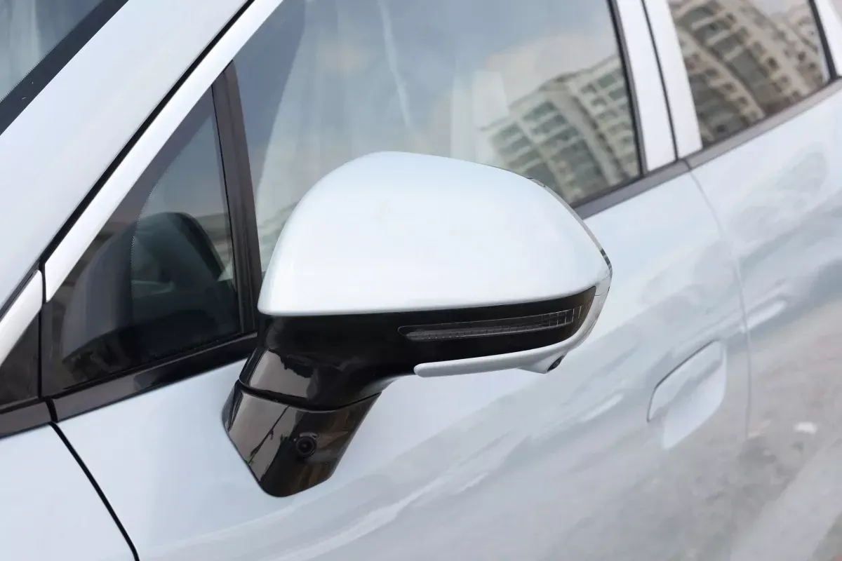 BYD Song L DM-i фото 8
