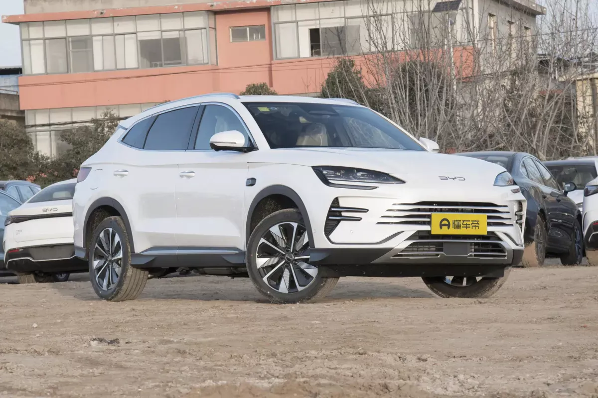 BYD Song Plus DM-i фото 2