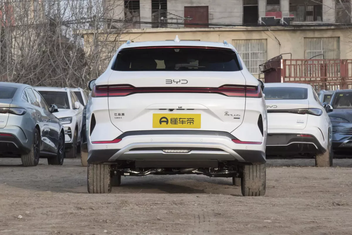 BYD Song Plus DM-i фото 4