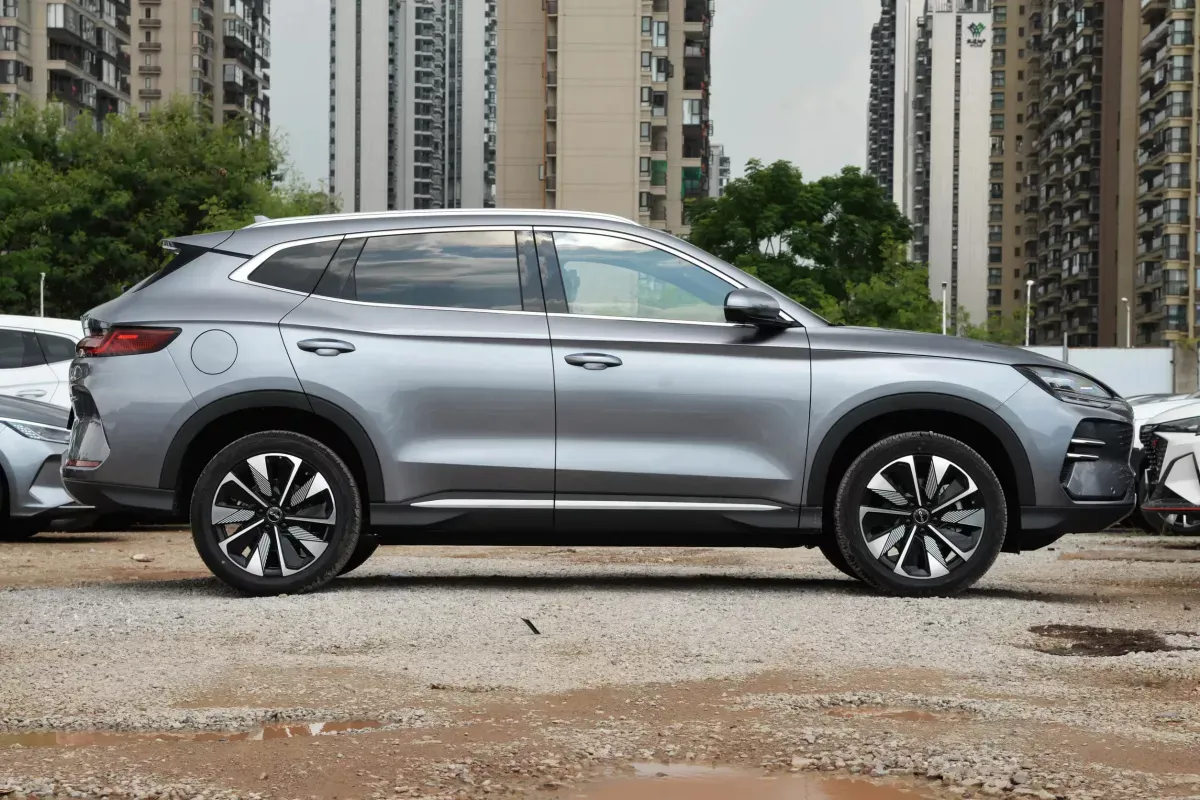 BYD Song Plus фото 5
