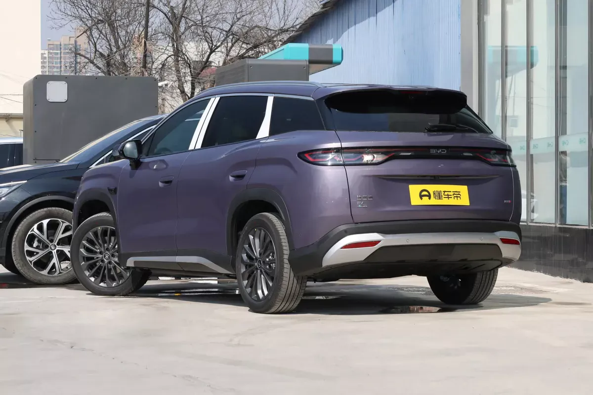 BYD Song Ultra фото 3
