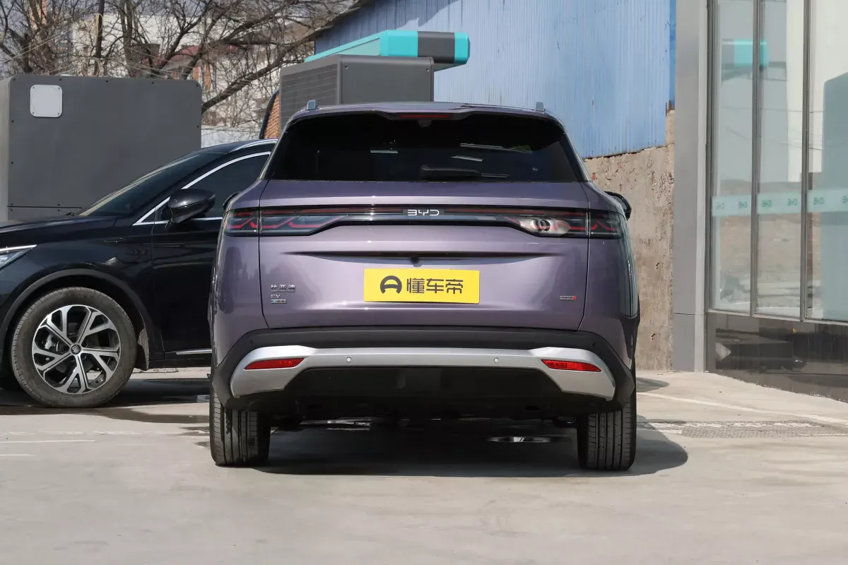 BYD Song Ultra фото 4