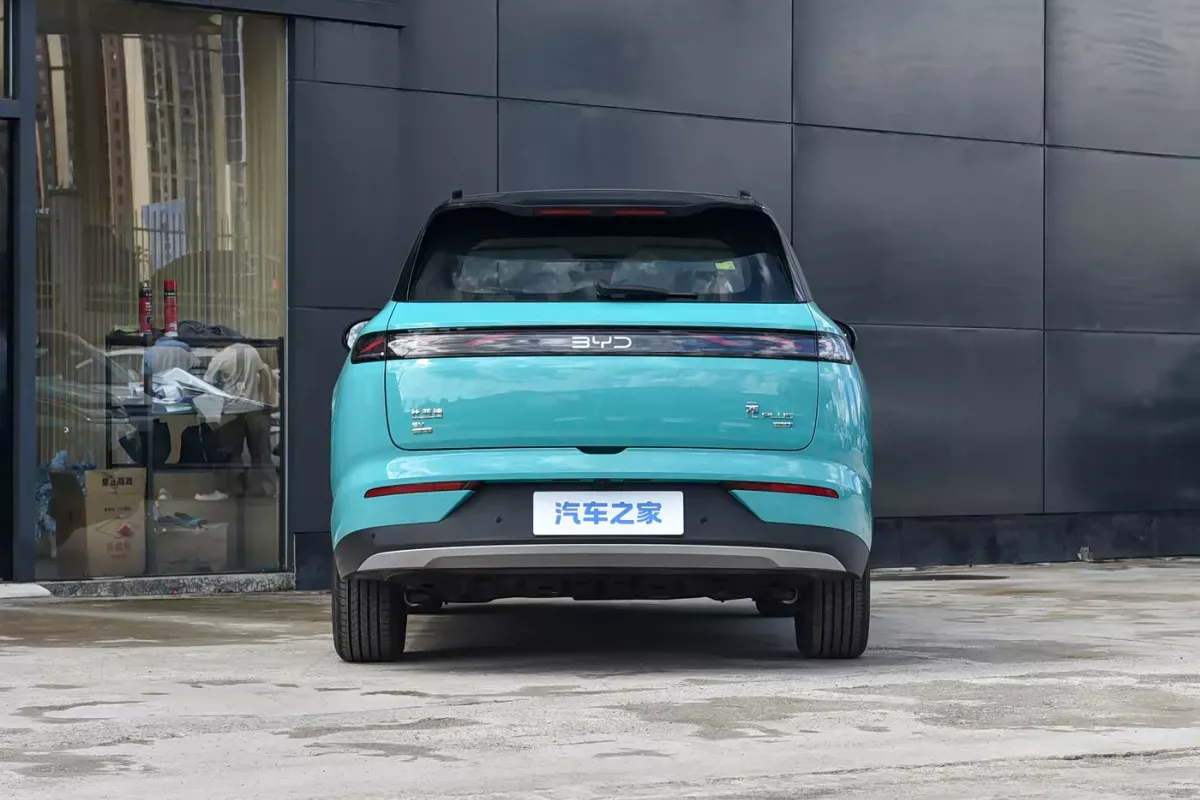 BYD Yuan Plus фото 4