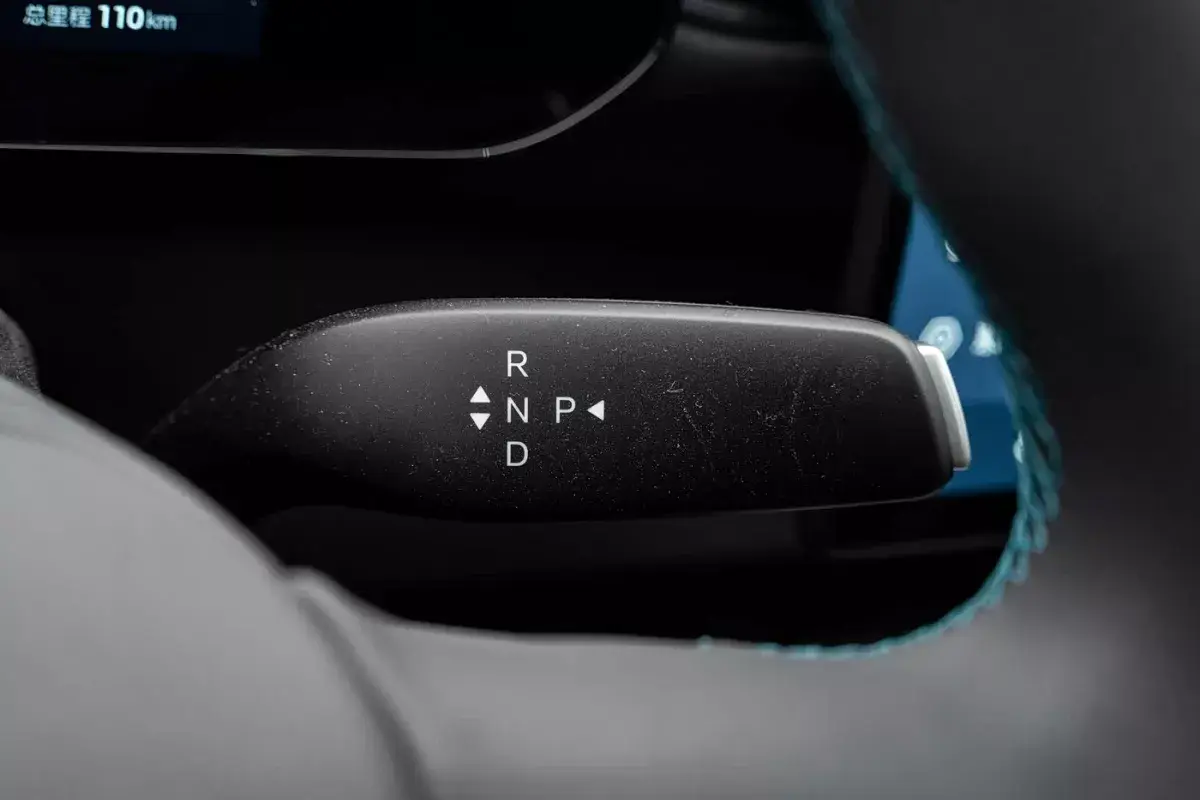BYD Yuan Plus салон 4