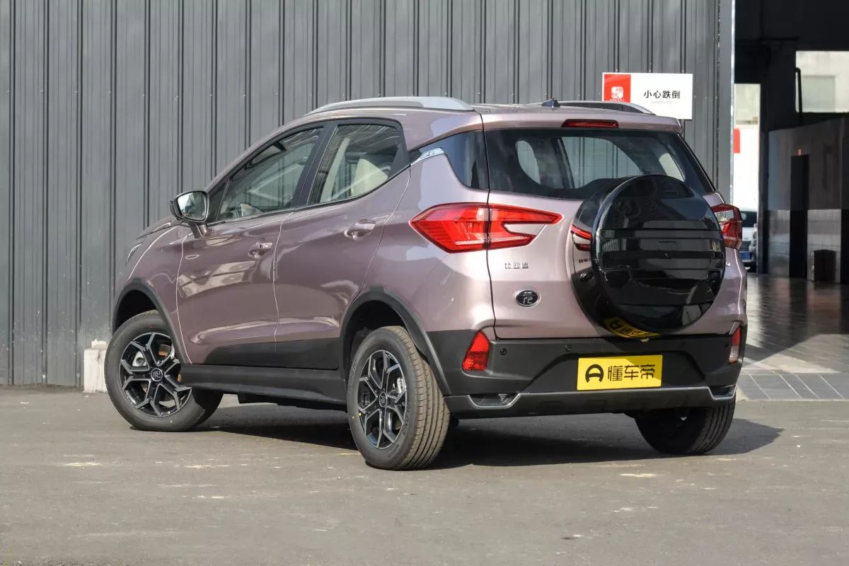 BYD Yuan Pro фото 3