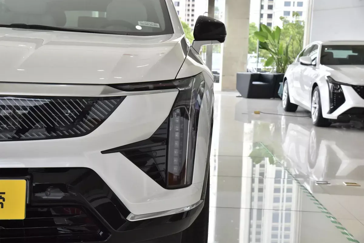 Cadillac Optiq фото 5