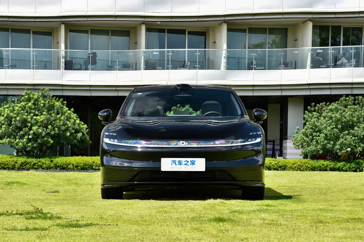 Changan Qiyuan A06 EV