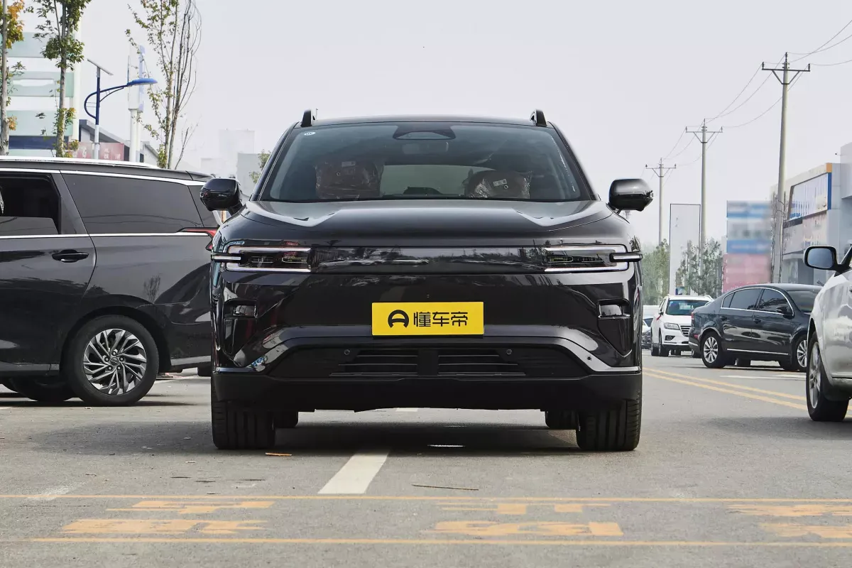 Changan Qiyuan E07