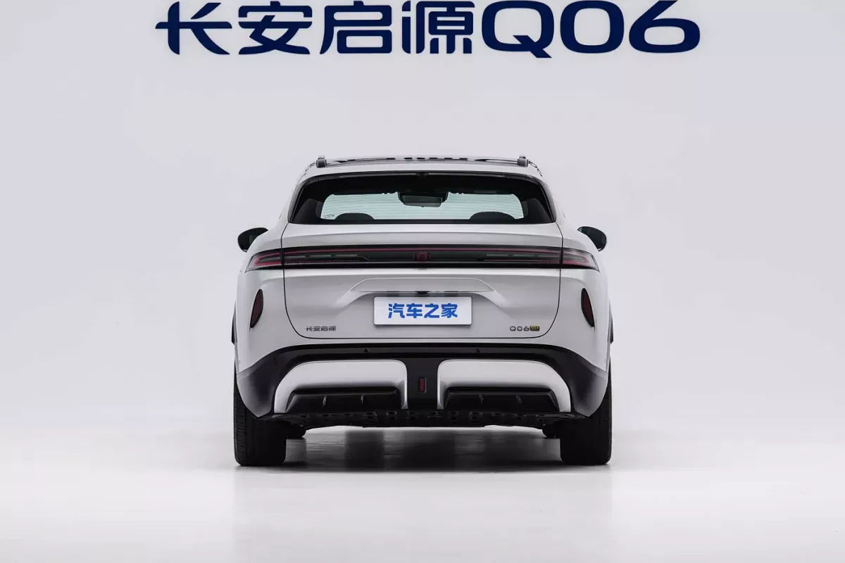 Changan Qiyuan Q06 EV фото 4