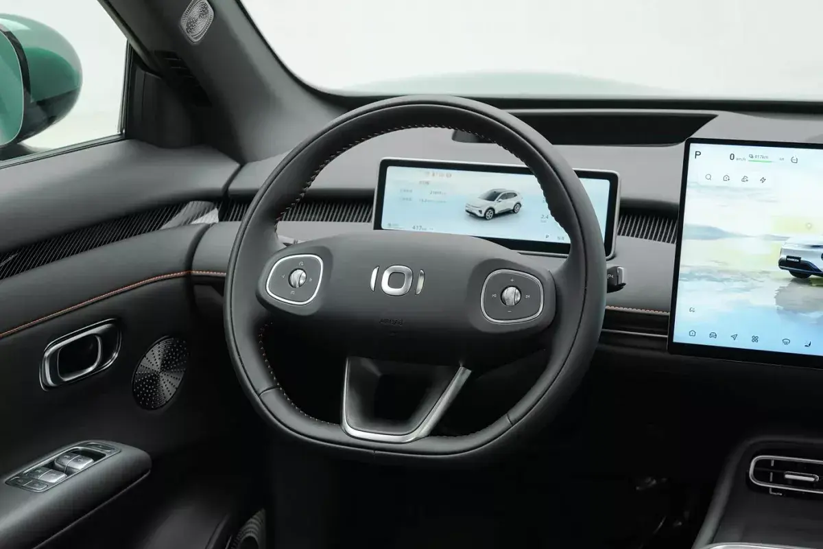 Changan Qiyuan Q06 EV салон 3