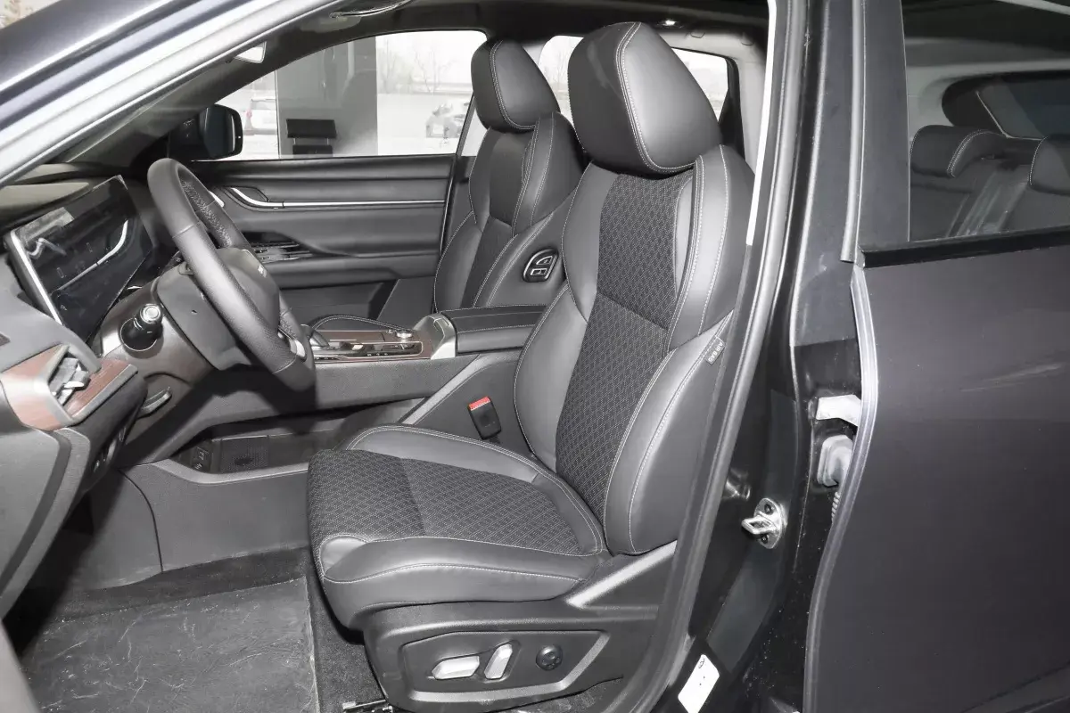 Chery Big Ant салон 6