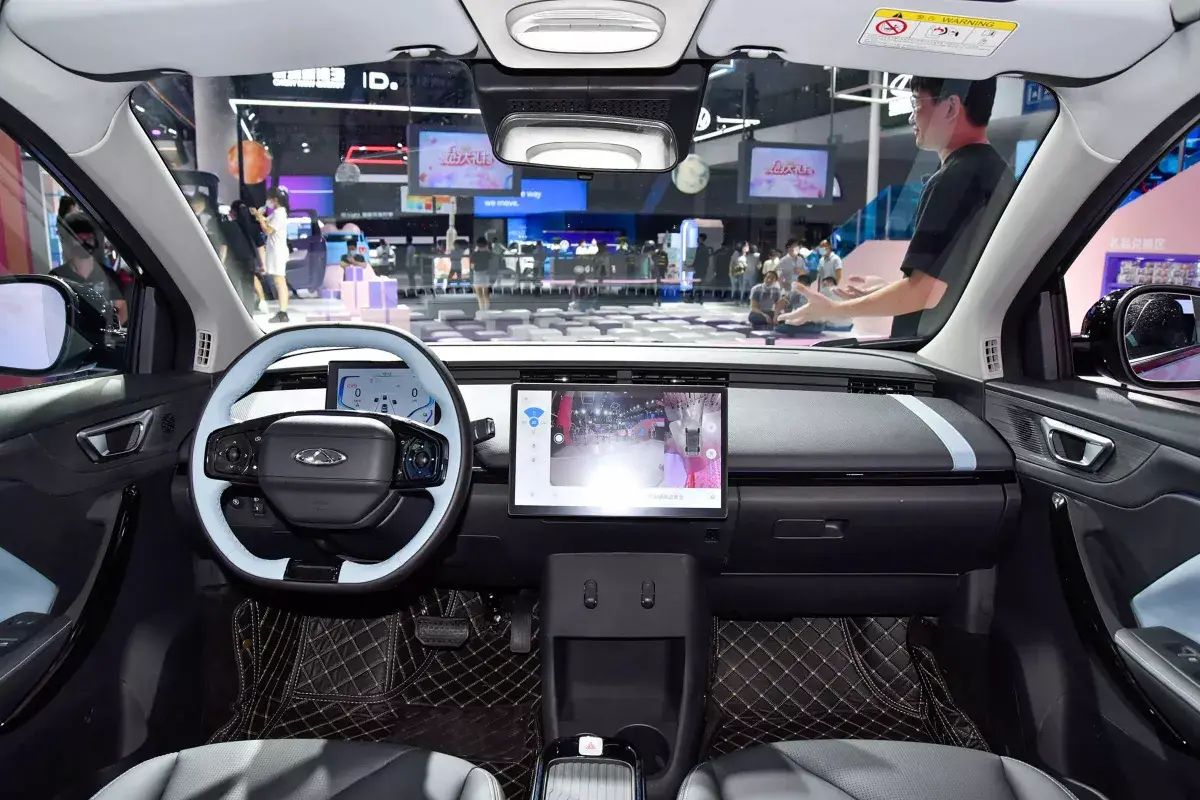 Chery Unbounded Pro салон 7
