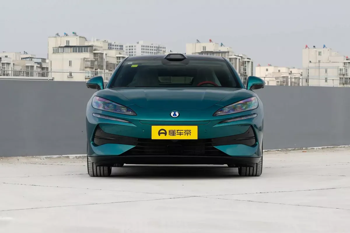 Denza Z9 GT DM-i