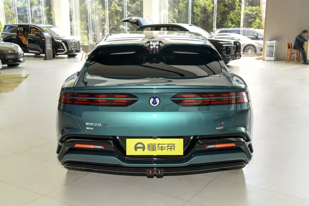 Denza Z9 GT фото 4