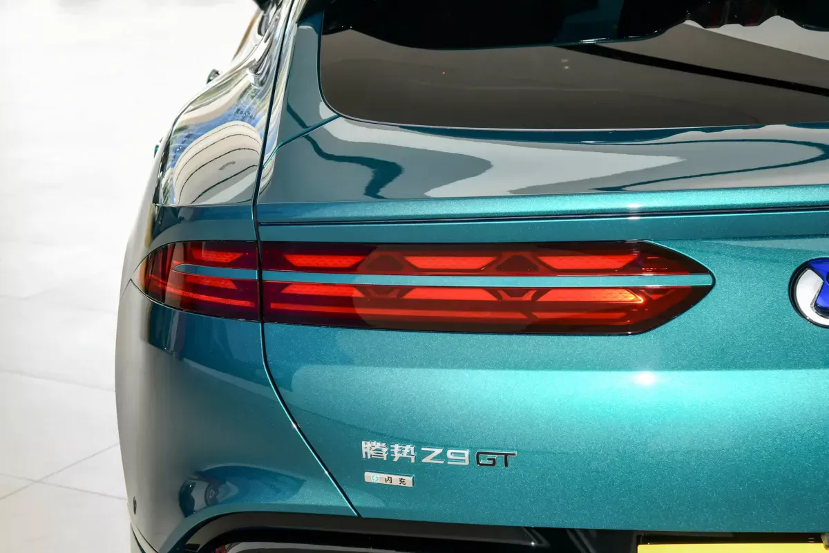 Denza Z9 GT фото 7