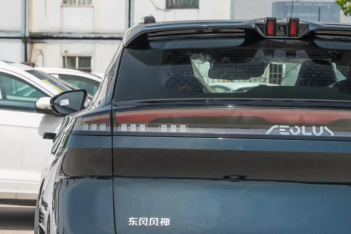 Dongfeng Aeolus L7 фото 7