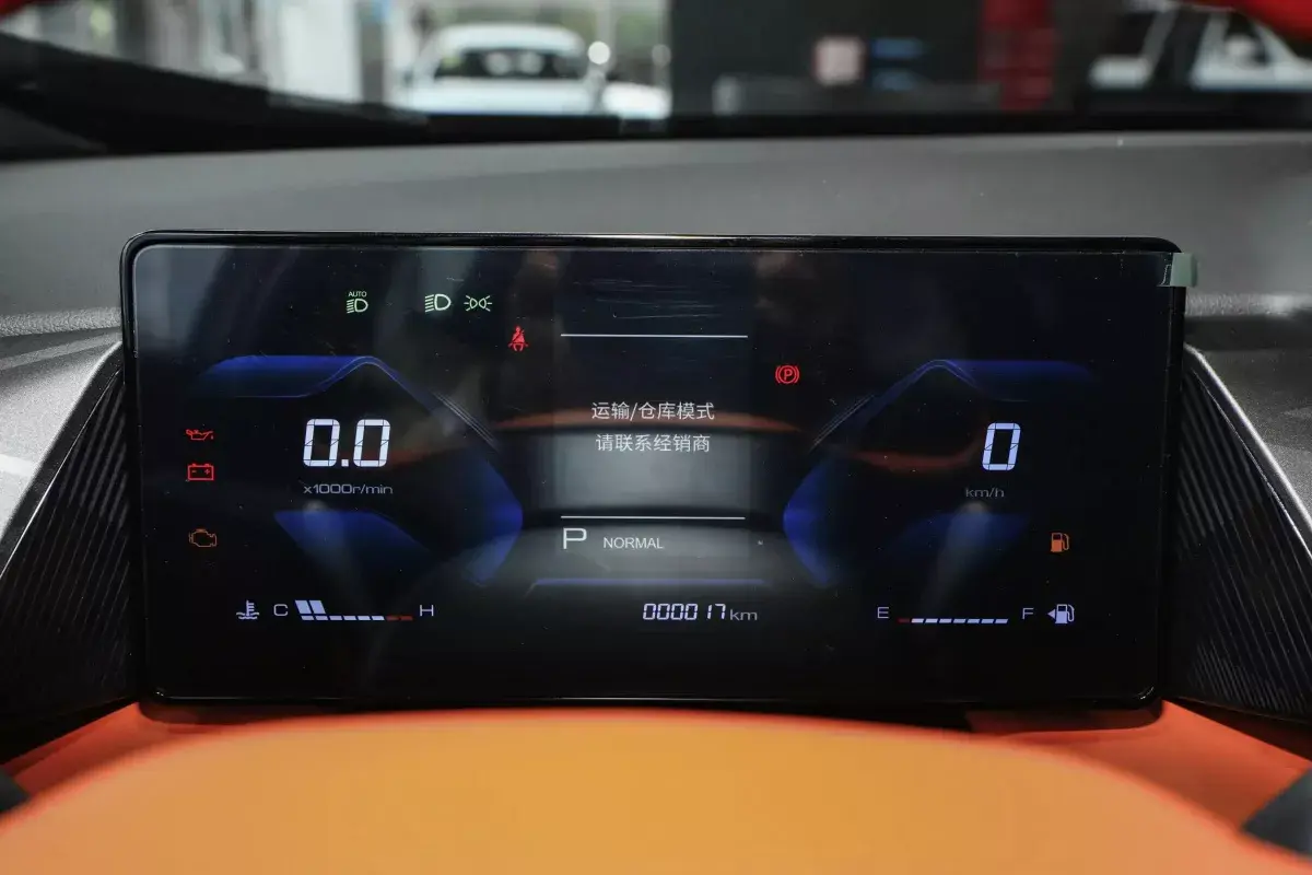 Dongfeng Aeolus Mage салон 2