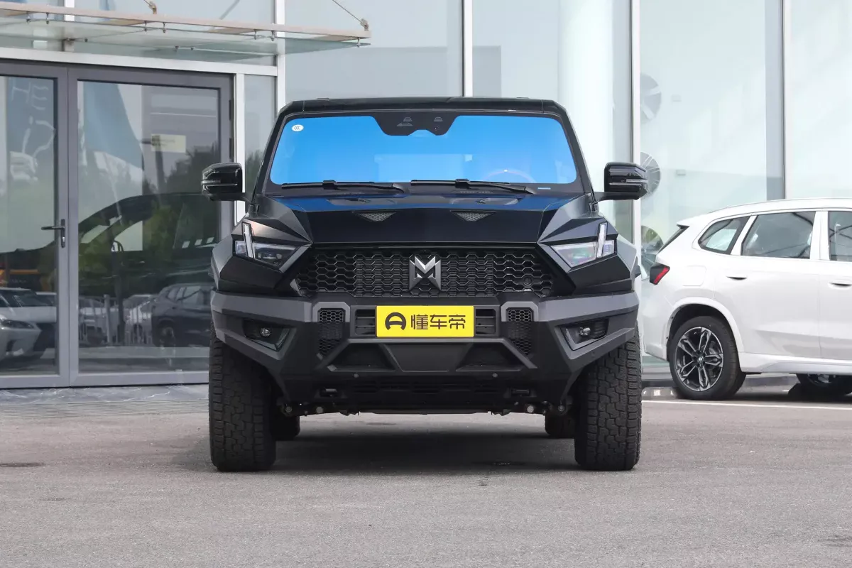 Dongfeng Warrior 917