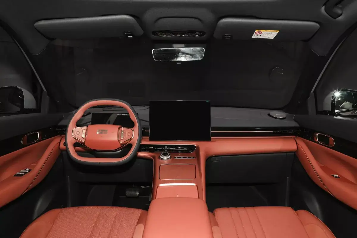 Geely Galaxy E5 салон 8