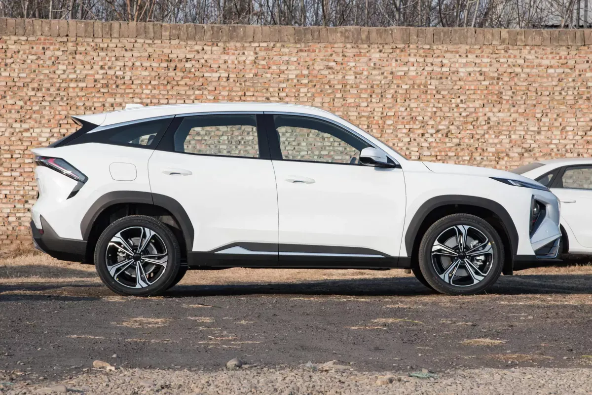 Geely Galaxy L7 фото 5