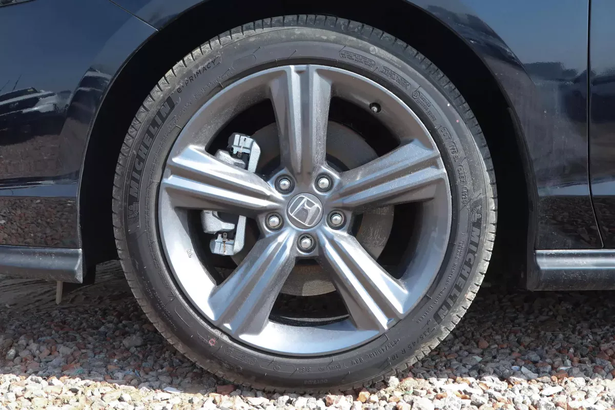Honda Accord PHEV фото 6
