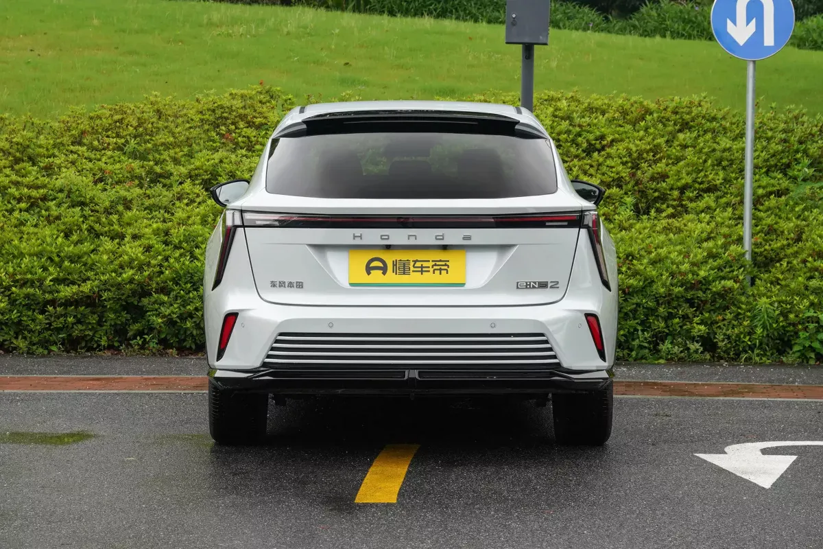 Honda e:NS2 фото 4