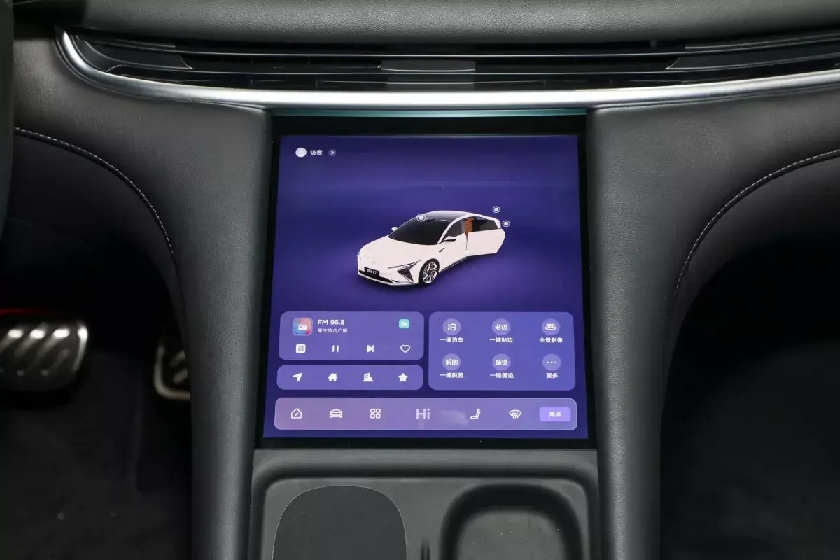 Im Motors L7 салон 5