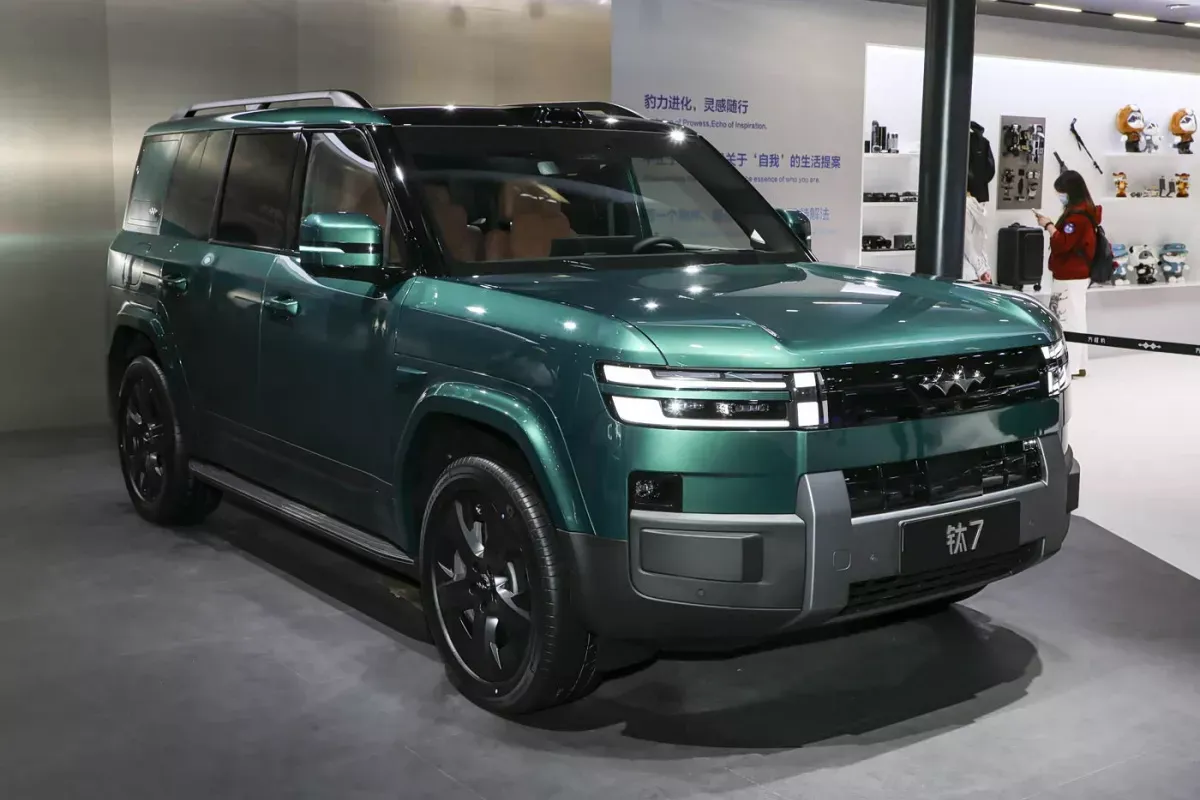 Leopard 7 EV фото 2