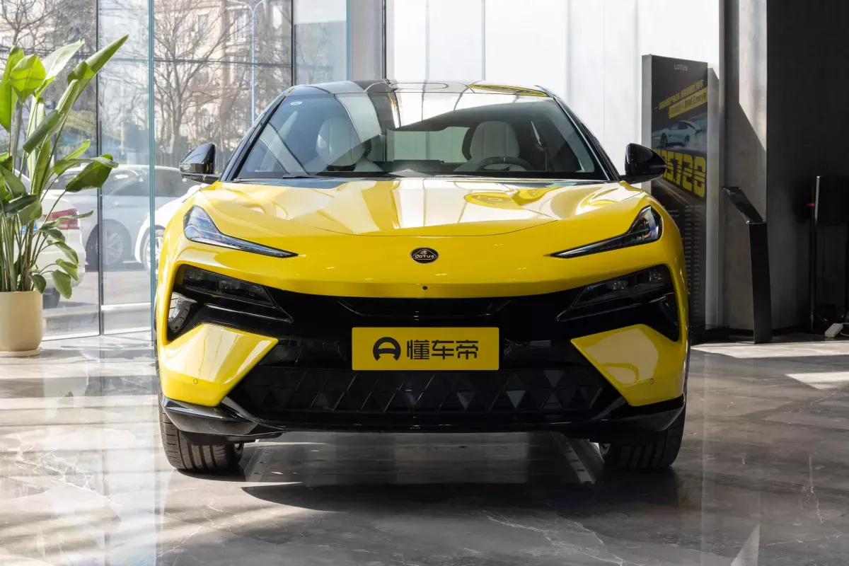 Lotus Eletre