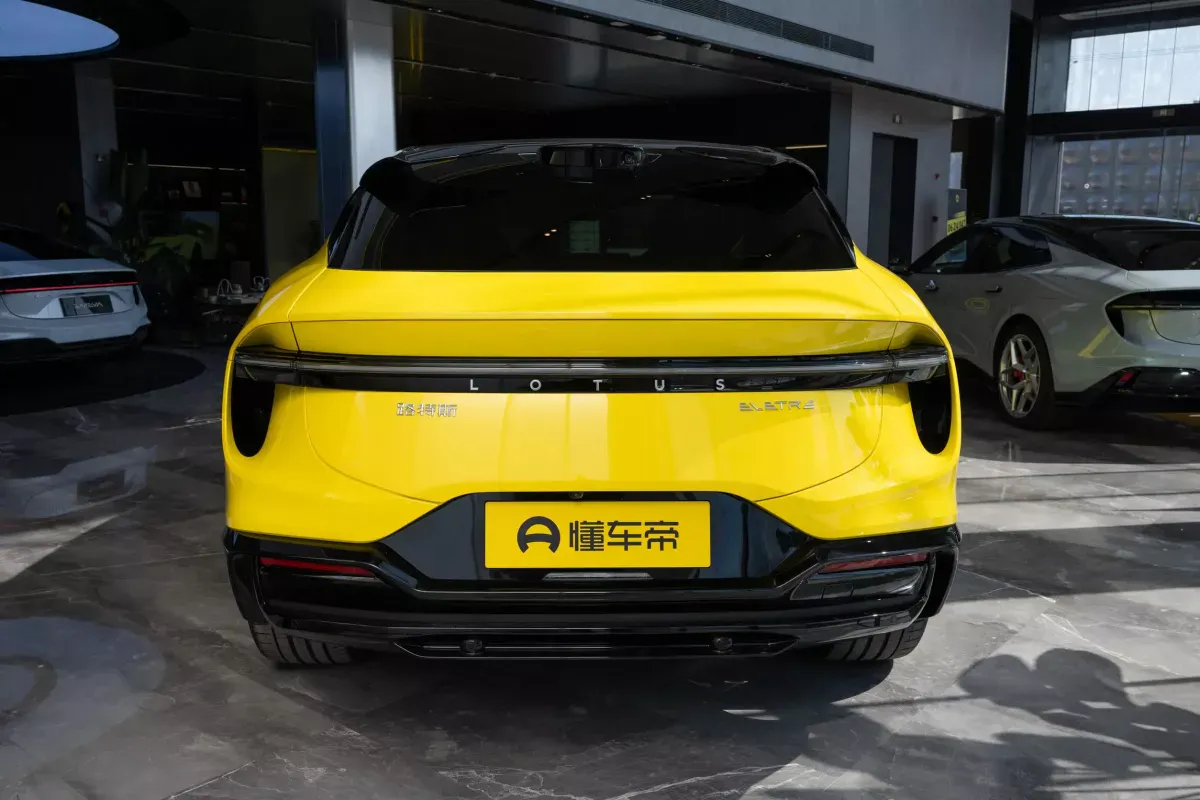 Lotus Eletre фото 4