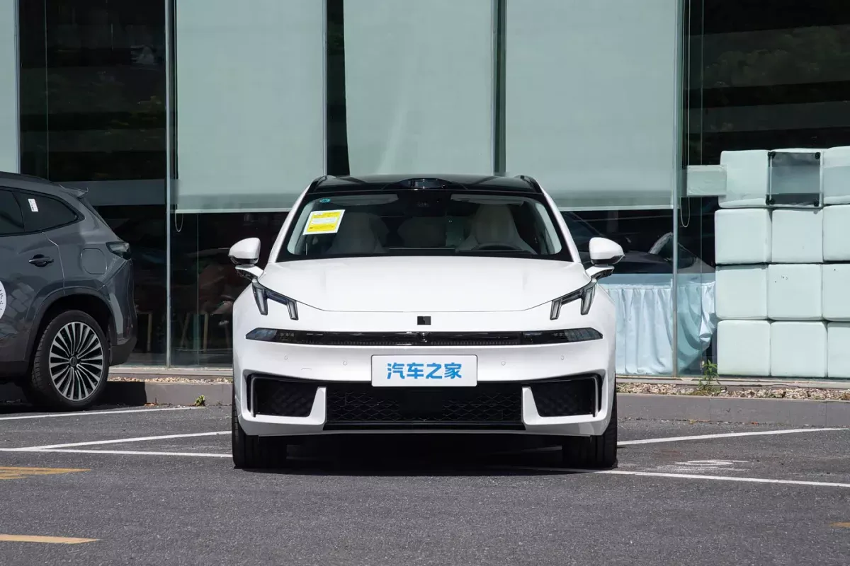 Lynk&Co 07GT