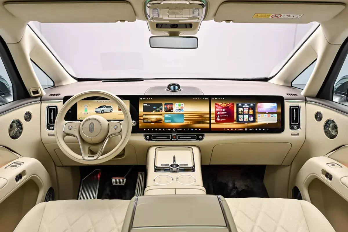 Maextro V800 салон 9