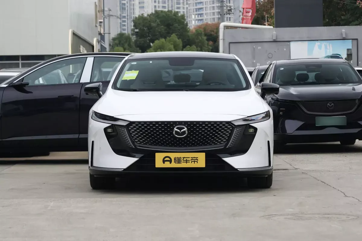 Mazda EZ-6