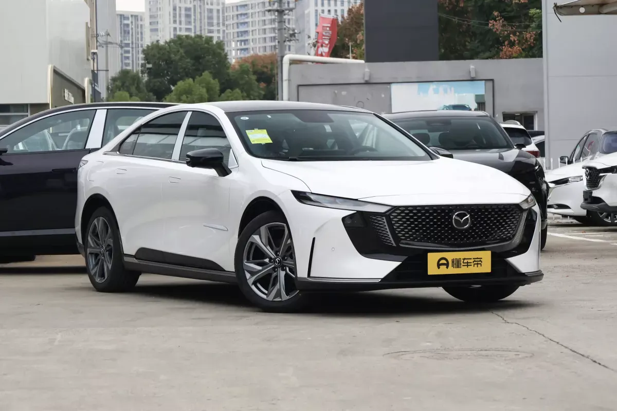 Mazda EZ-6 фото 2