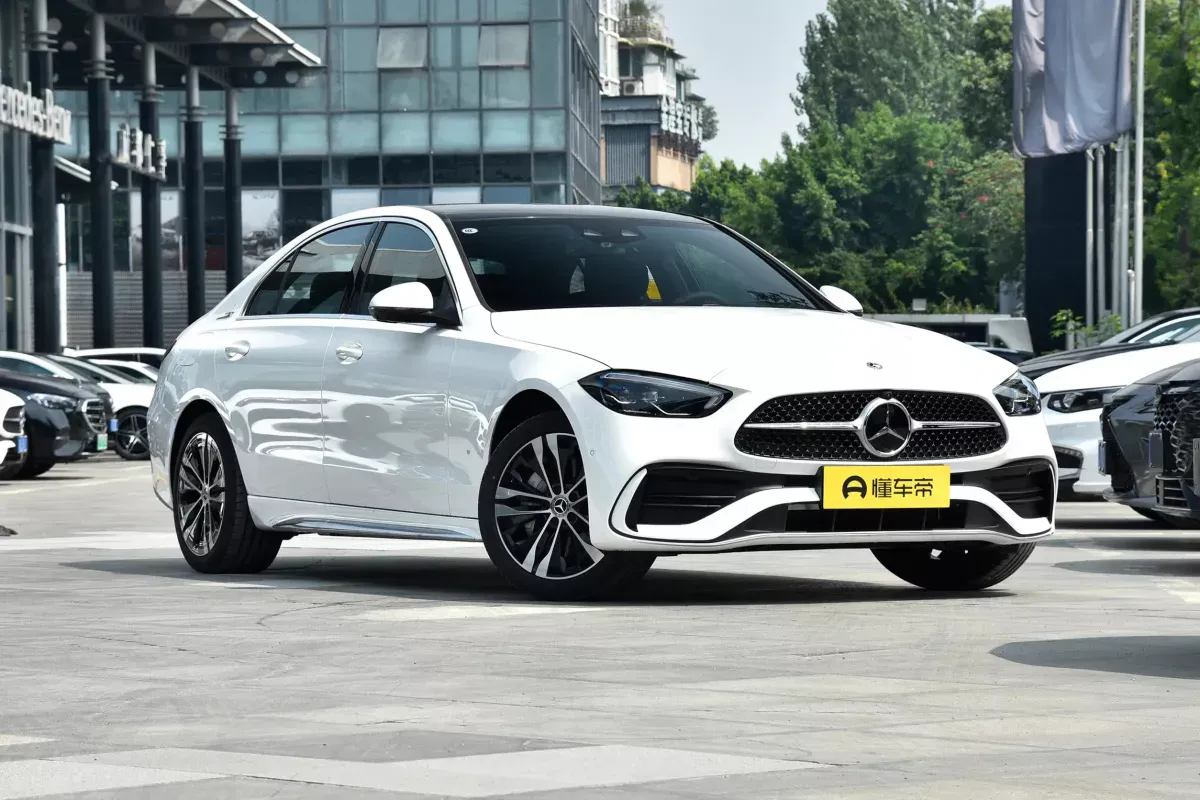 Mercedes-Benz C фото 2