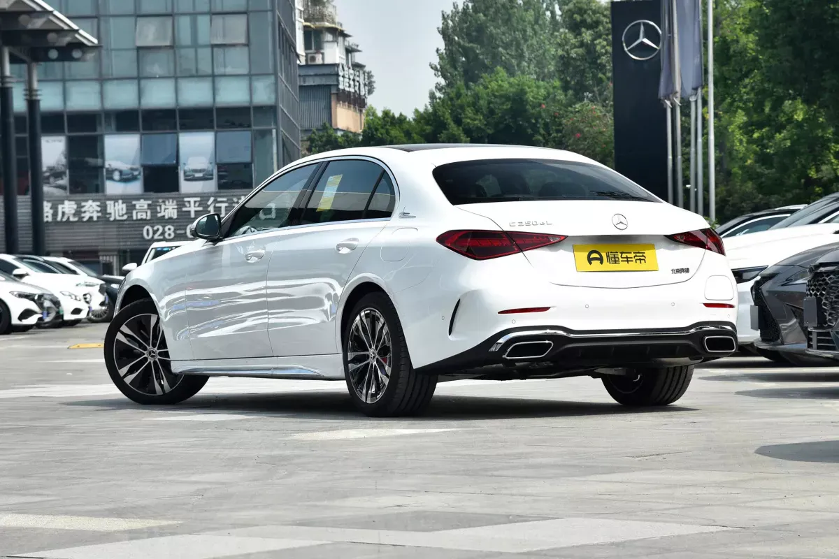 Mercedes-Benz C фото 3