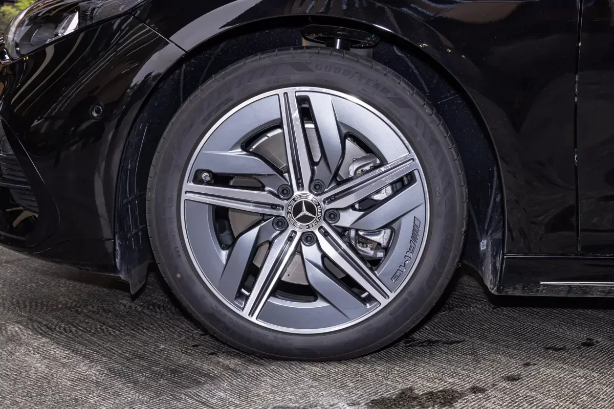 Mercedes-Benz CLA фото 6