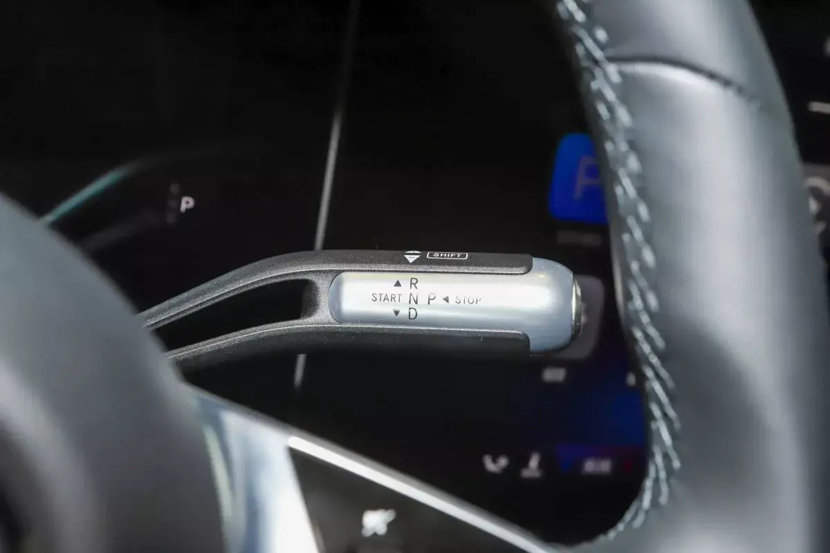Mercedes-Benz CLA салон 4